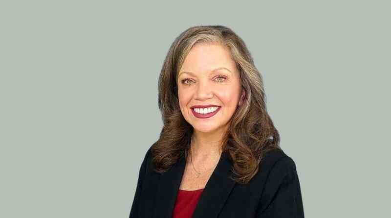 charla echohawk.